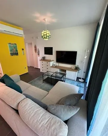 Fuzliget2- Pier Apartamento *