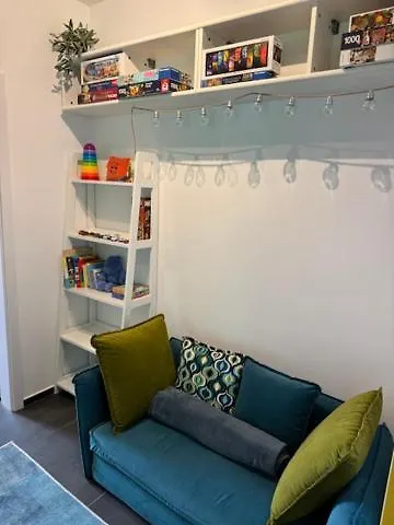Fuzliget2- Pier Apartamento *